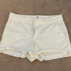 Gap White City Shorts